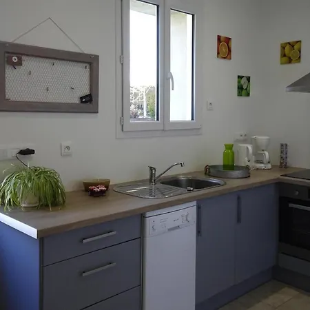 Norman House In Baie De Sommes -lancheres, Cleaning Included Holiday home Lancheres